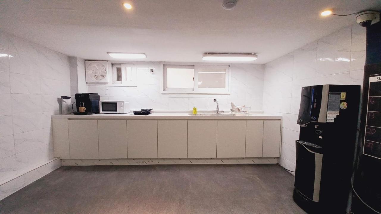Haechi Stay Guesthouse - For Foreigners Only Séoul Extérieur photo