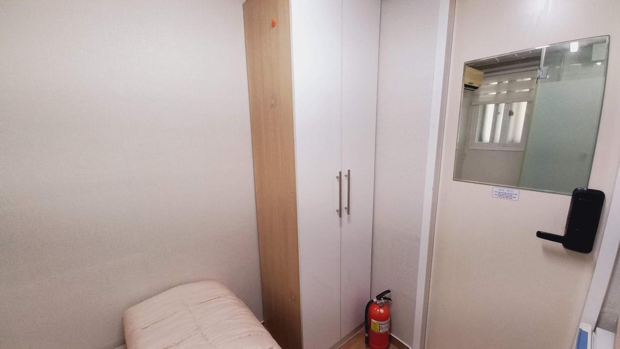 Haechi Stay Guesthouse - For Foreigners Only Séoul Extérieur photo